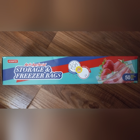 3 Pack Compostable + Antibacterial Plastic Baggies- 1 Gallon Storage/Freezer Bag - Picture 5 of 7